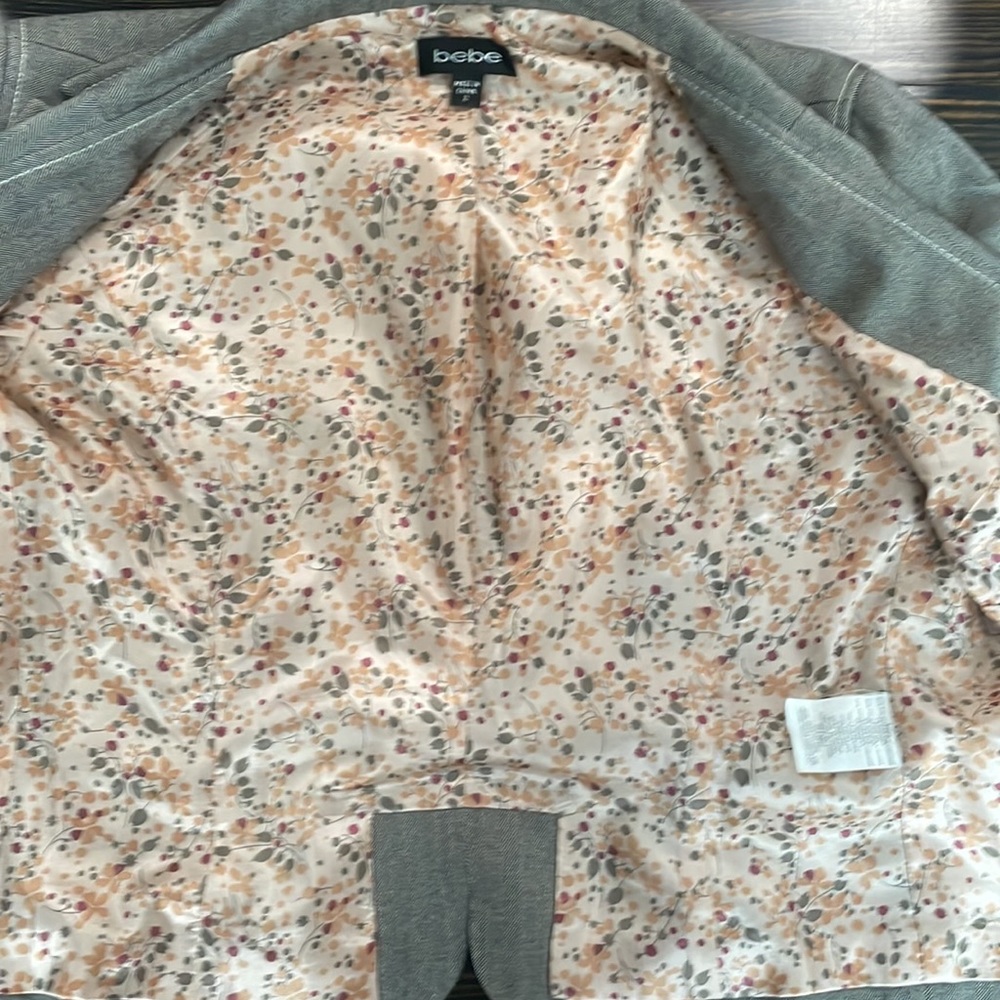 bebe Jacket - Size 2 - Picture 4 of 6